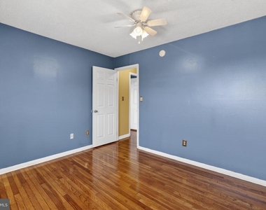 7527 Riverdale Road - Photo Thumbnail 11