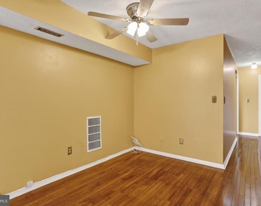 7527 Riverdale Road - Photo Thumbnail 5