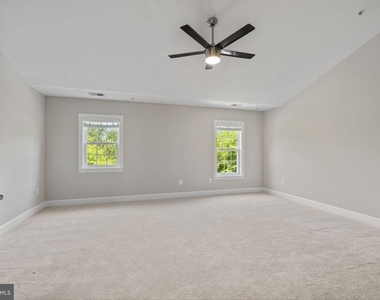 15436 Symondsbury Way - Photo Thumbnail 25