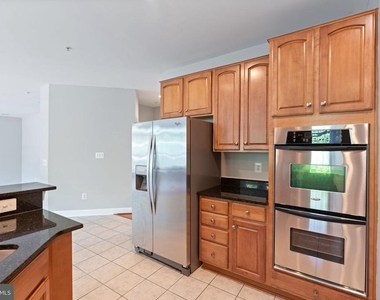 15436 Symondsbury Way - Photo Thumbnail 7