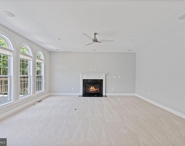 15436 Symondsbury Way - Photo Thumbnail 17