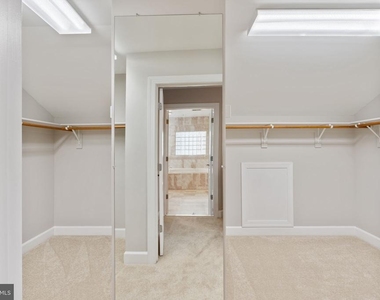 15436 Symondsbury Way - Photo Thumbnail 41