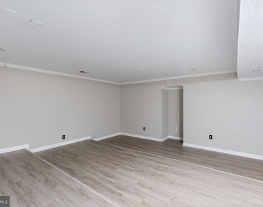 15436 Symondsbury Way - Photo Thumbnail 44
