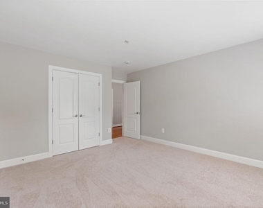 15436 Symondsbury Way - Photo Thumbnail 33