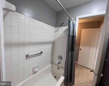 8720 Grasmere Court - Photo Thumbnail 19