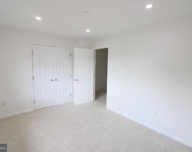 14417 Astrodome Drive - Photo Thumbnail 9