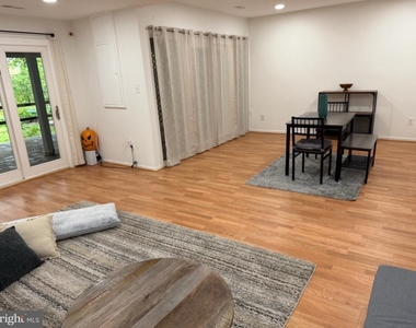 7824 Whiterim Terrace - Photo Thumbnail 3