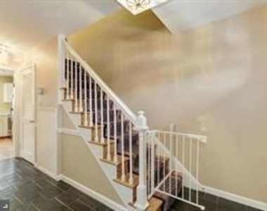 5042 Bradley Boulevard - Photo Thumbnail 8