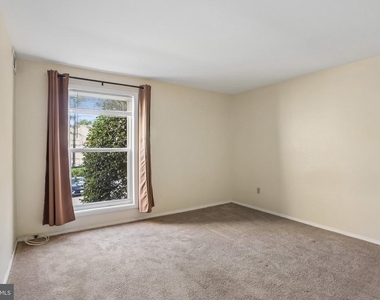 11925 Parklawn Drive - Photo Thumbnail 28