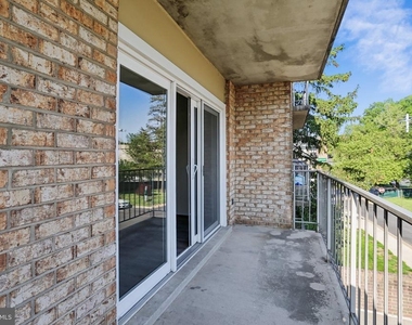11925 Parklawn Drive - Photo Thumbnail 39