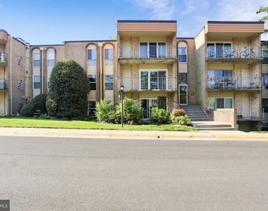 11925 Parklawn Drive - Photo Thumbnail 42