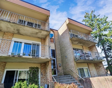 11925 Parklawn Drive - Photo Thumbnail 46
