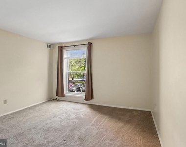 11925 Parklawn Drive - Photo Thumbnail 30