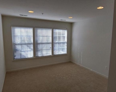 7112 Silverleaf Oak Road - Photo Thumbnail 1