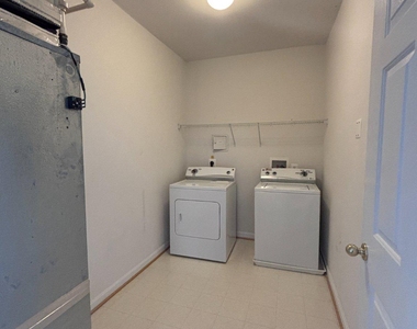 900 Marshy Cove - Photo Thumbnail 9