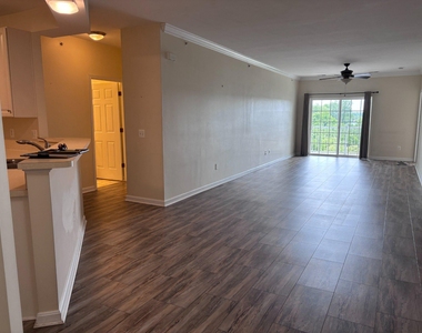 900 Marshy Cove - Photo Thumbnail 2
