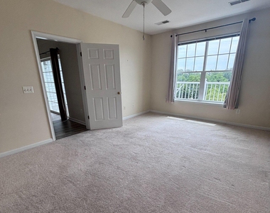 900 Marshy Cove - Photo Thumbnail 10