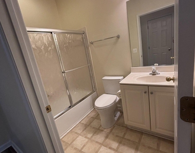 900 Marshy Cove - Photo Thumbnail 5