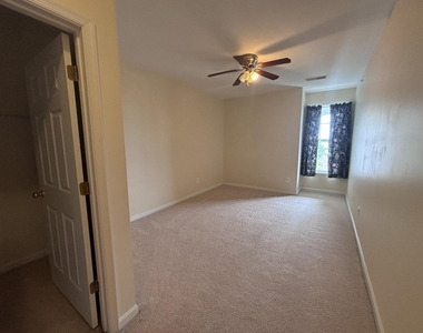 900 Marshy Cove - Photo Thumbnail 6