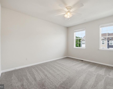 1806 Kellington Court - Photo Thumbnail 15