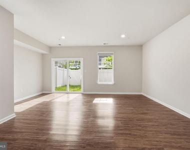 1806 Kellington Court - Photo Thumbnail 4