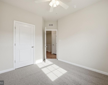 1806 Kellington Court - Photo Thumbnail 26
