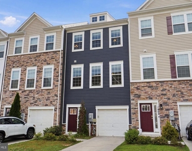 1806 Kellington Court - Photo Thumbnail 1