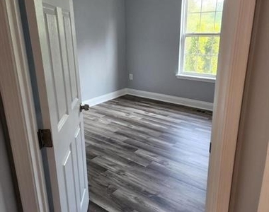 832 Estuary Drive - Photo Thumbnail 6
