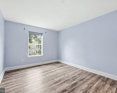 832 Estuary Drive - Photo Thumbnail 9