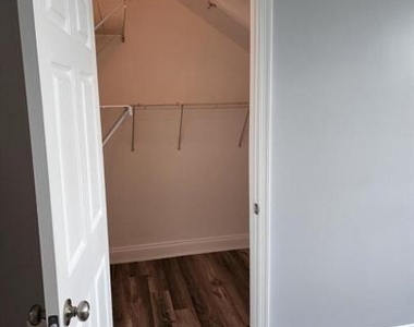 832 Estuary Drive - Photo Thumbnail 15