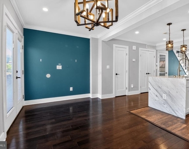 847 20th Street Ne - Photo Thumbnail 7
