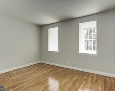 2531 Queen Annes Lane Nw - Photo Thumbnail 14