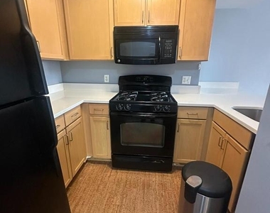 800 4th Street Sw - Photo Thumbnail 7