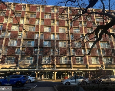 800 4th Street Sw - Photo Thumbnail 1