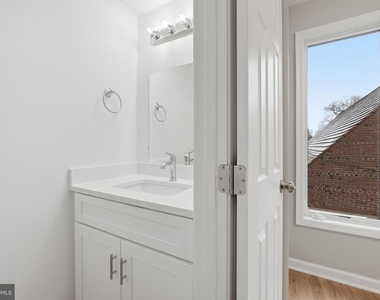 3248 Jones Court Nw - Photo Thumbnail 24