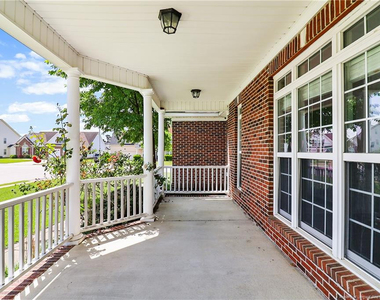 1962 Brawley Avenue - Photo Thumbnail 2