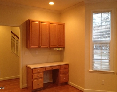 4631 Malone Court - Photo Thumbnail 3