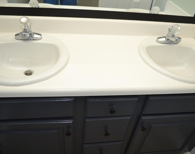 1321 E Stone Arch Drive - Photo Thumbnail 19