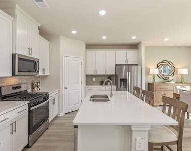 2118 Cherry Creek Road - Photo Thumbnail 5