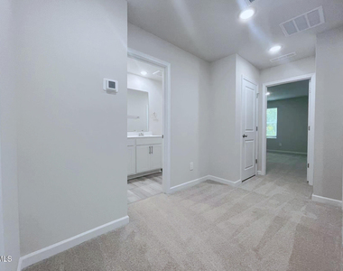 2118 Cherry Creek Road - Photo Thumbnail 37