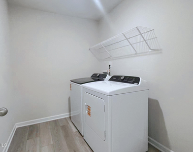 2118 Cherry Creek Road - Photo Thumbnail 32