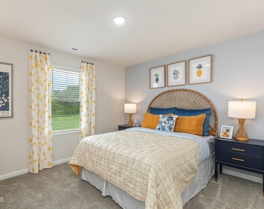 2118 Cherry Creek Road - Photo Thumbnail 14