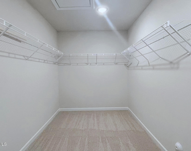 2118 Cherry Creek Road - Photo Thumbnail 45
