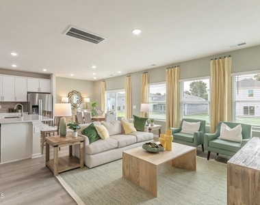 2118 Cherry Creek Road - Photo Thumbnail 4