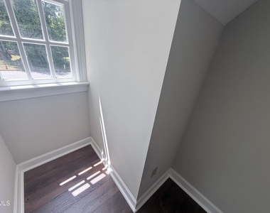2900 Broadlands Drive - Photo Thumbnail 52