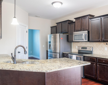 224 Colson Drive - Photo Thumbnail 7