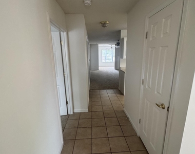 2411 Vancastle Way - Photo Thumbnail 2