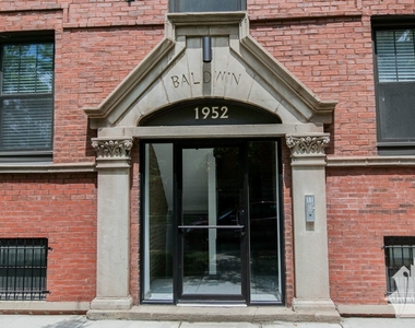 1946-52 W Nelson St - Photo Thumbnail 1