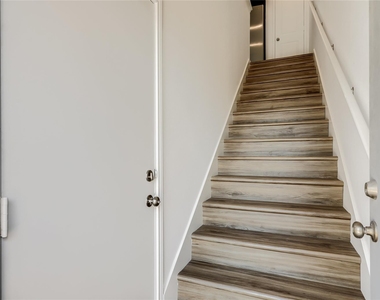 1545 Cobblecrest Ln - Photo Thumbnail 28