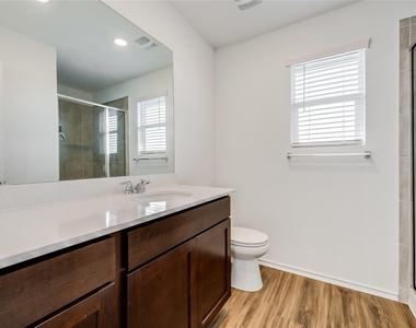 1545 Cobblecrest Ln - Photo Thumbnail 36